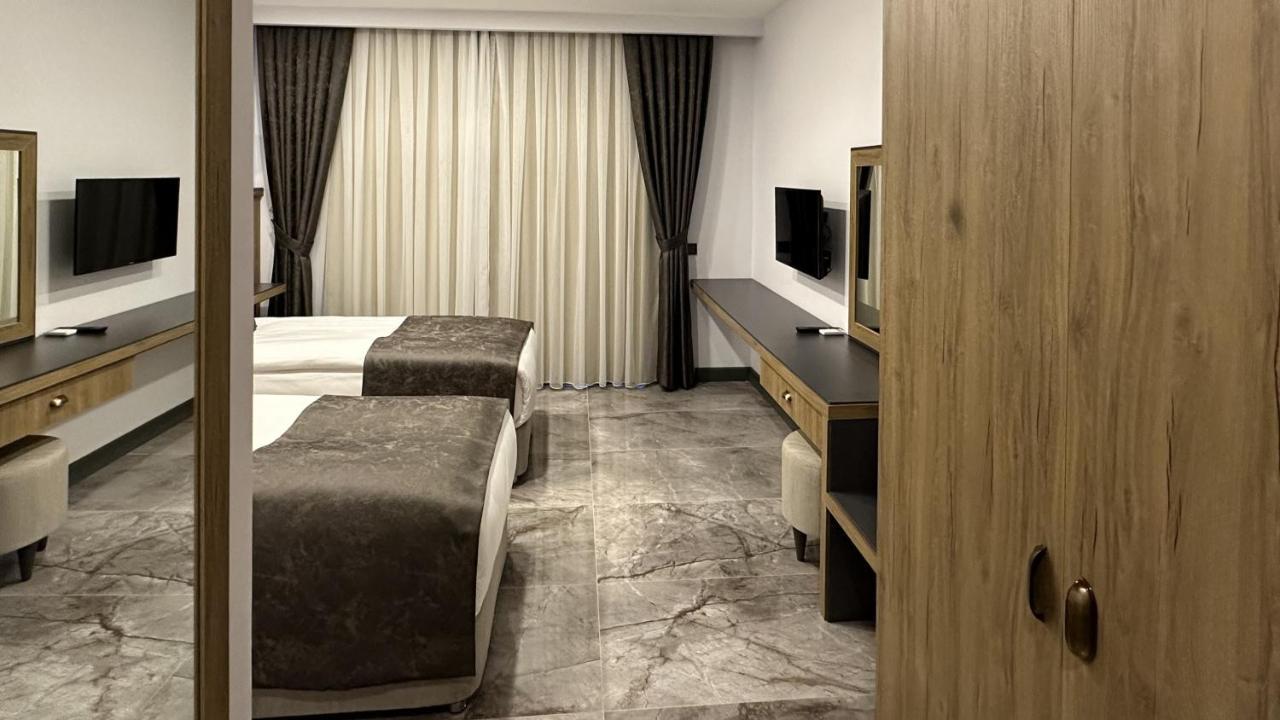 Quality Gold Suite Hotel Antalya Ngoại thất bức ảnh