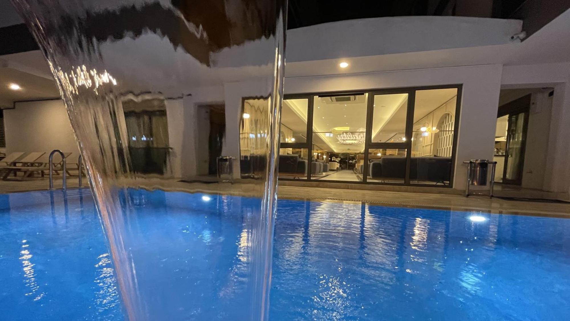 Quality Gold Suite Hotel Antalya Ngoại thất bức ảnh