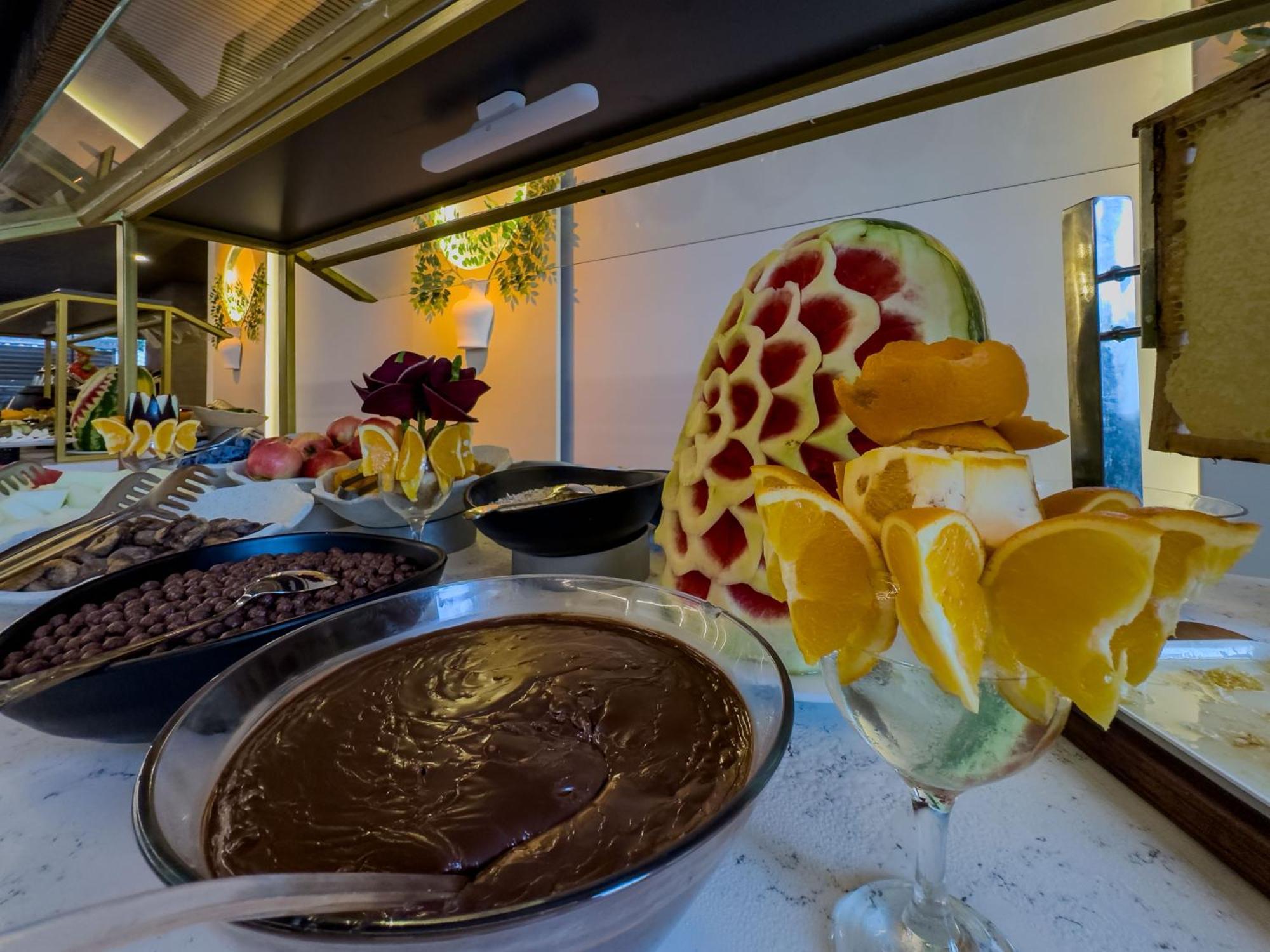 Quality Gold Suite Hotel Antalya Ngoại thất bức ảnh